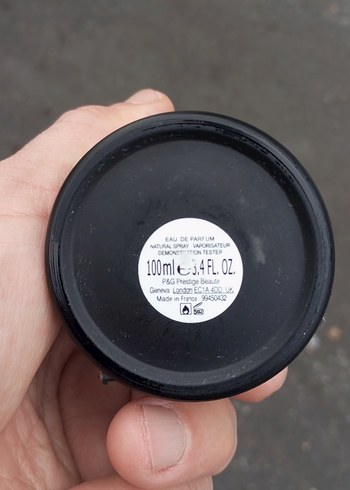 Tom Ford Ombre Leather Erkek Parfümü Siyah - Görsel 4