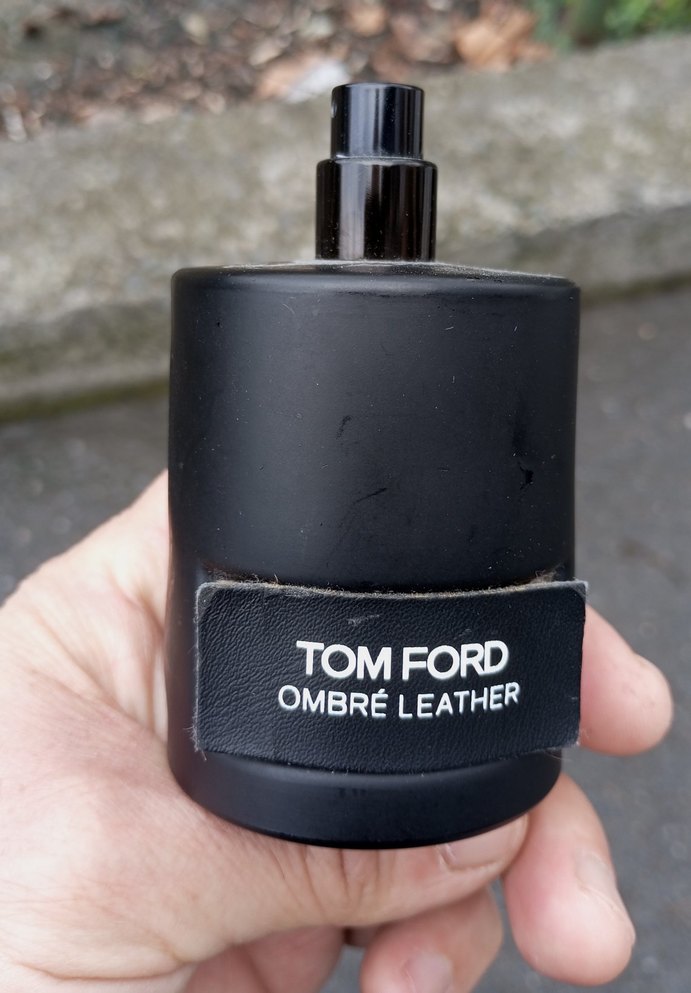 Tom Ford Ombre Leather Erkek Parfümü Siyah - Görsel 2