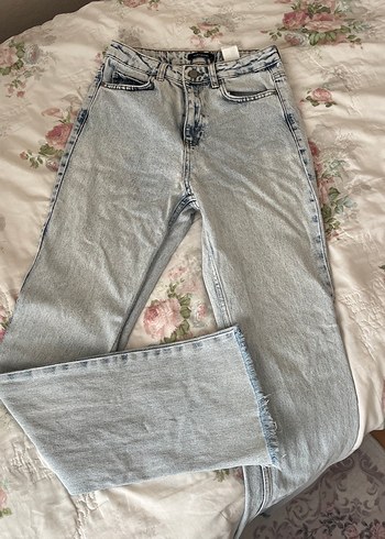 Gri Düğmeli Kadın Denim Pantolon