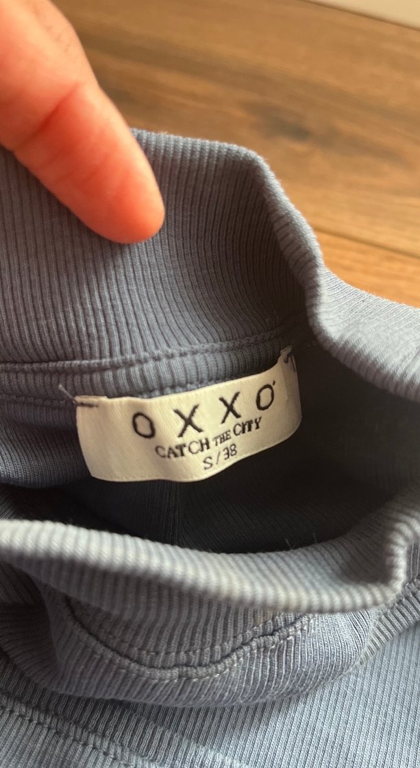 Gri Yüksek YakalıUzun Kollu bluz - Görsel 3