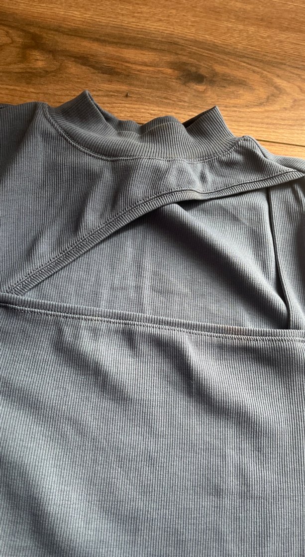 Gri Yüksek YakalıUzun Kollu bluz - Görsel 2