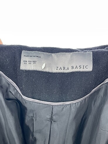 xs Beden siyah Renk Zara Kaban %70 İndirimli.