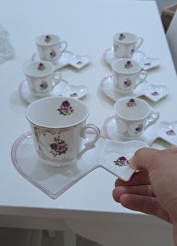 Tabaklı Fincan takımı