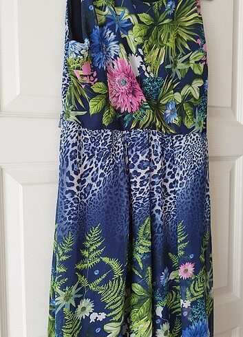 Kısaşifon elbise - Görsel 6