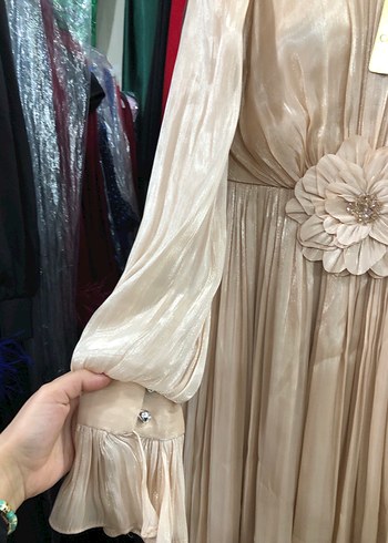 Yüksek Yakalı Gri Uzun Drapeli Abiye Elbise - Görsel 7