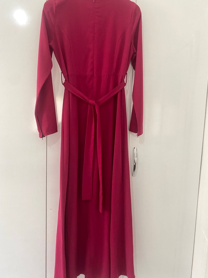 Uzun Kollu Kemerli Kadın Elbise - Görsel 4