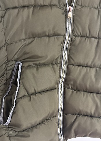 Kürk Detaylı Kadın Şişme Yelek - Görsel 2