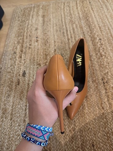 40 Beden turuncu Renk Zara stiletto