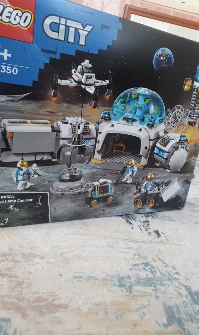 Lego City Ay Üssü - Görsel 2