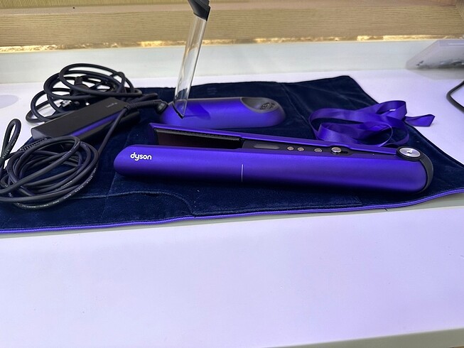 Dyson saç düzleştirici