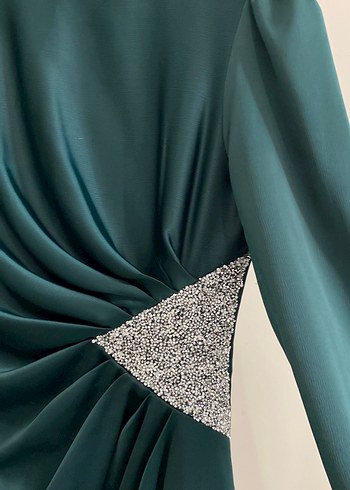 Zümrüt yeşili  Uzun Kollu V Yaka Abiye Elbise - Görsel 3