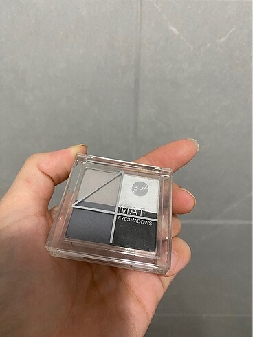 Diğer Serum ve far paleti