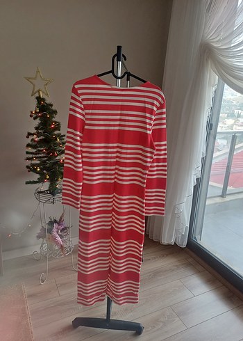 Uzun Kollu Kırmızı Çizgili Triko Elbise - Görsel 2