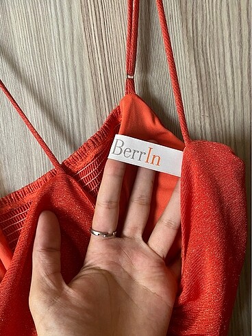 Diğer büstiyer berlın orjinal