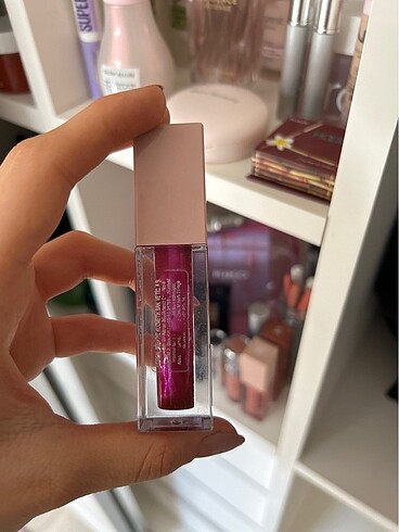 Beden Taffy maybelline (25)
