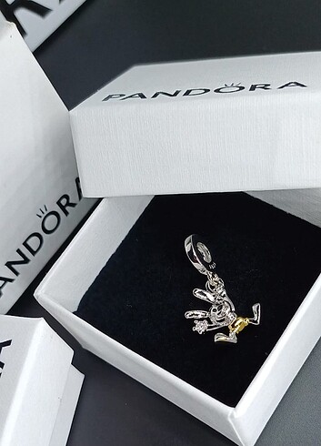 Pandora Disney 100. Yıl Charm