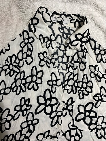 BERSHKA crop gömlek