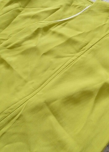 40 Beden sarı Renk Kısa elbise 