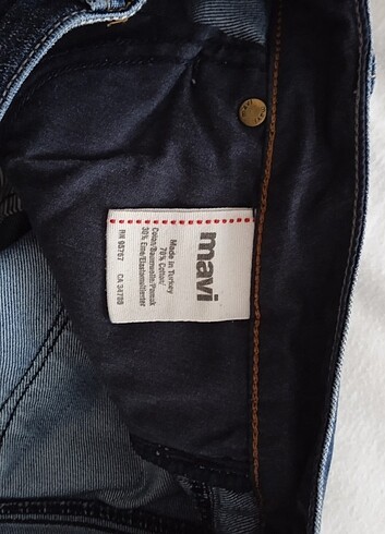28 Beden mavi Renk Mavi Jean Pantolon
