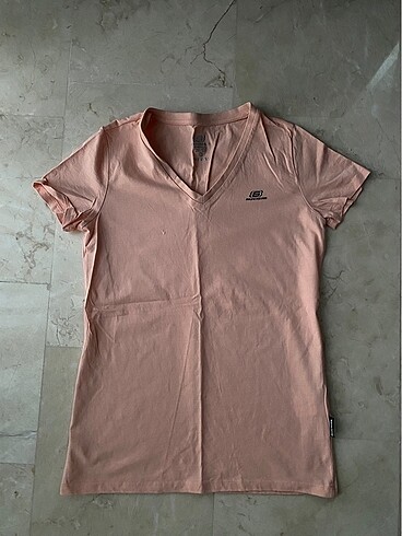Skechers Tshirt