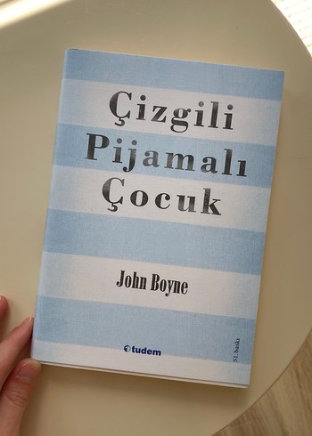 Çizgili Pijamalı Çocuk - John Boyne
