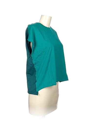 Network Network T-shirt %70 İndirimli.
