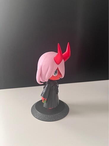 Zero Two Anime Figürü