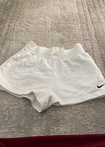 Adidas Beyaz Kadın Mini Şort Rahat Kesim