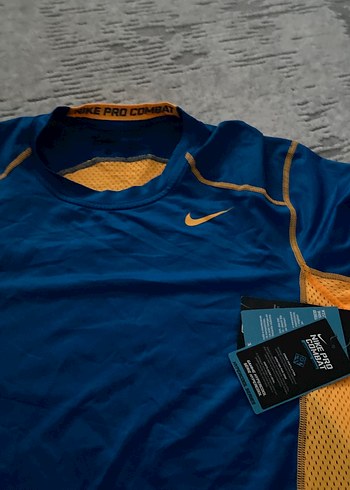 m Beden Mavi Erkek Kısa Kollu Fitted Spor Tişört