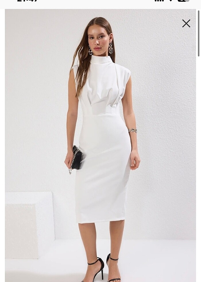 Beyaz Midi Elbise - Görsel 3