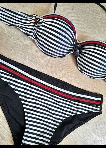 Bikini 