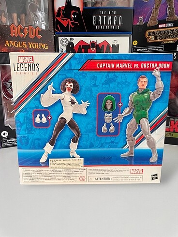  Beden Marvel Legends Doctor Doom vs Captain Marvel Figür