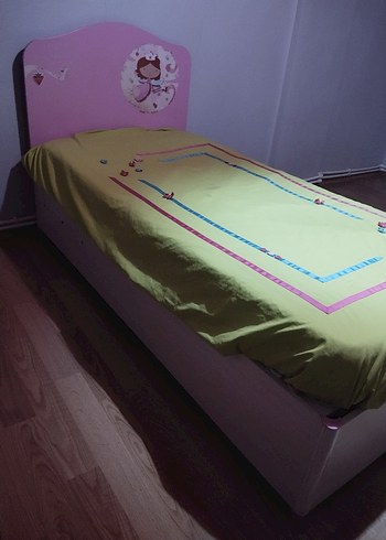 Çilek Marka Pembe Genç Yatak - Görsel 2