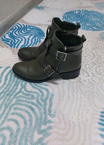 Haki renk bayan bot bir defa giyilmis  - Görsel 2