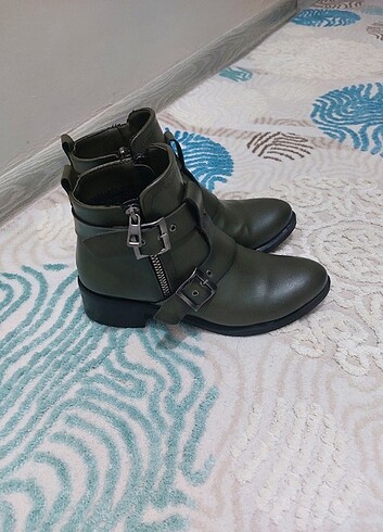 Haki renk bayan bot bir defa giyilmis  - Görsel 3