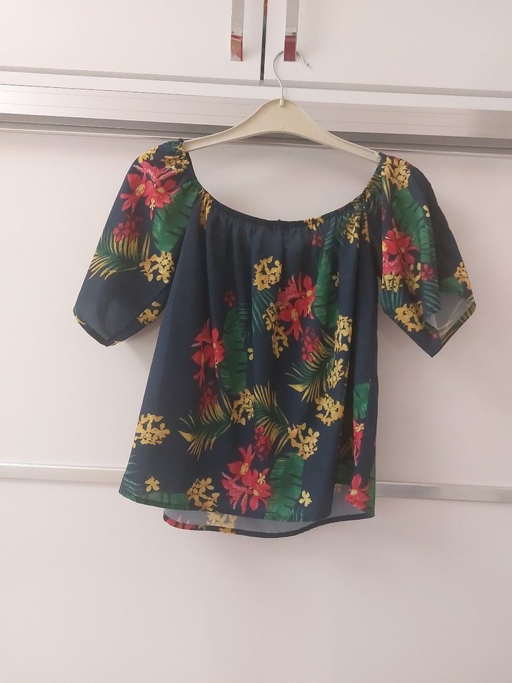 mini etek ve  bluz - Görsel 4