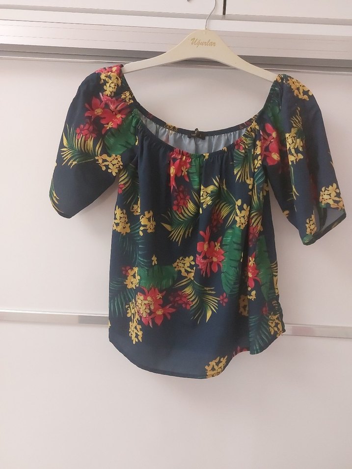 mini etek ve  bluz - Görsel 3