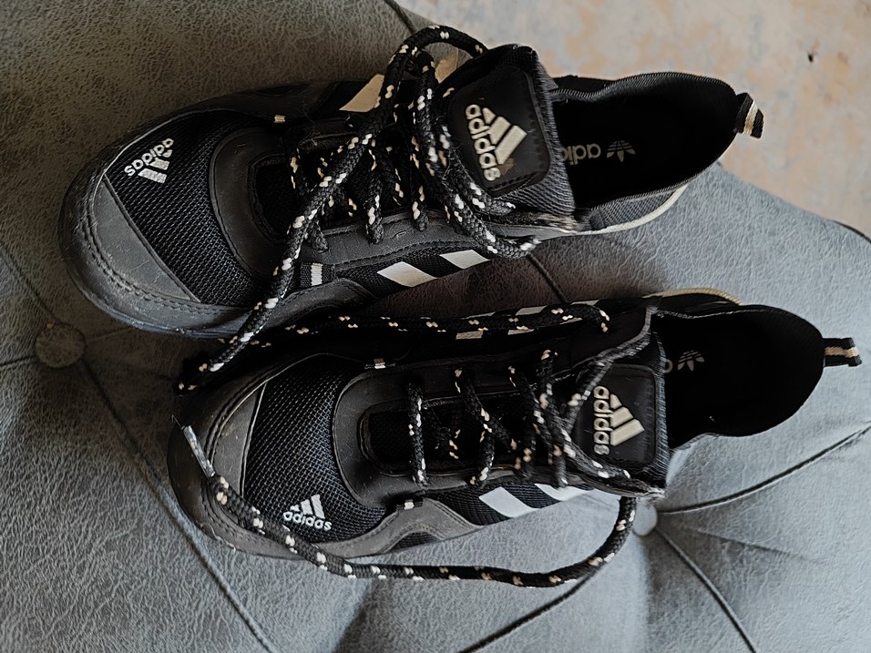 Adidas Siyah Bağcıklı Erkek Spor Ayakkabı - Görsel 2