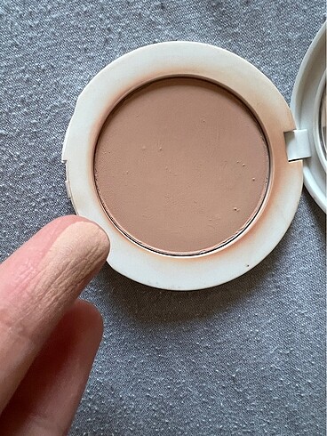 Maybelline superstay 21 nude pudra - Görsel 6
