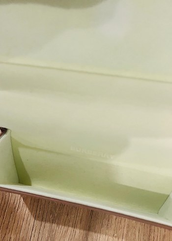 Burberry Burberry Gözlük Kılıfı