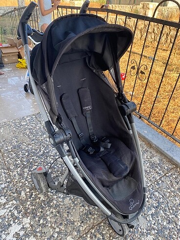 9- 36 kg Beden siyah Renk Bebek arabası
