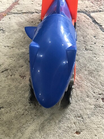 Hotwheels köpek balığı