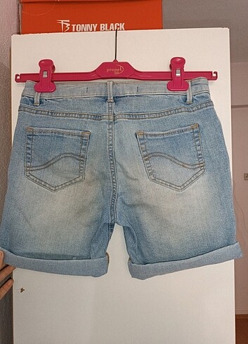 LC Waikiki Mavi şort