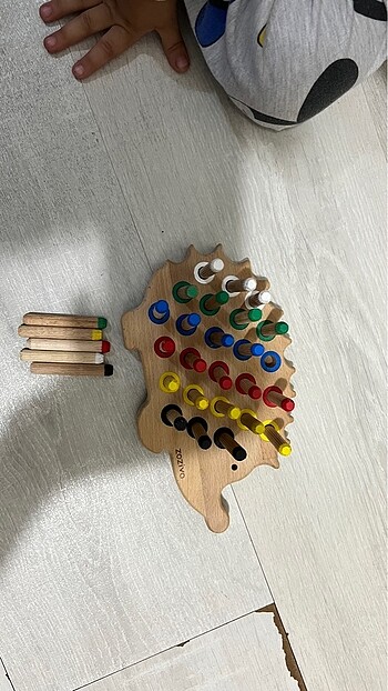 Beden Montessori kirpi oyunu