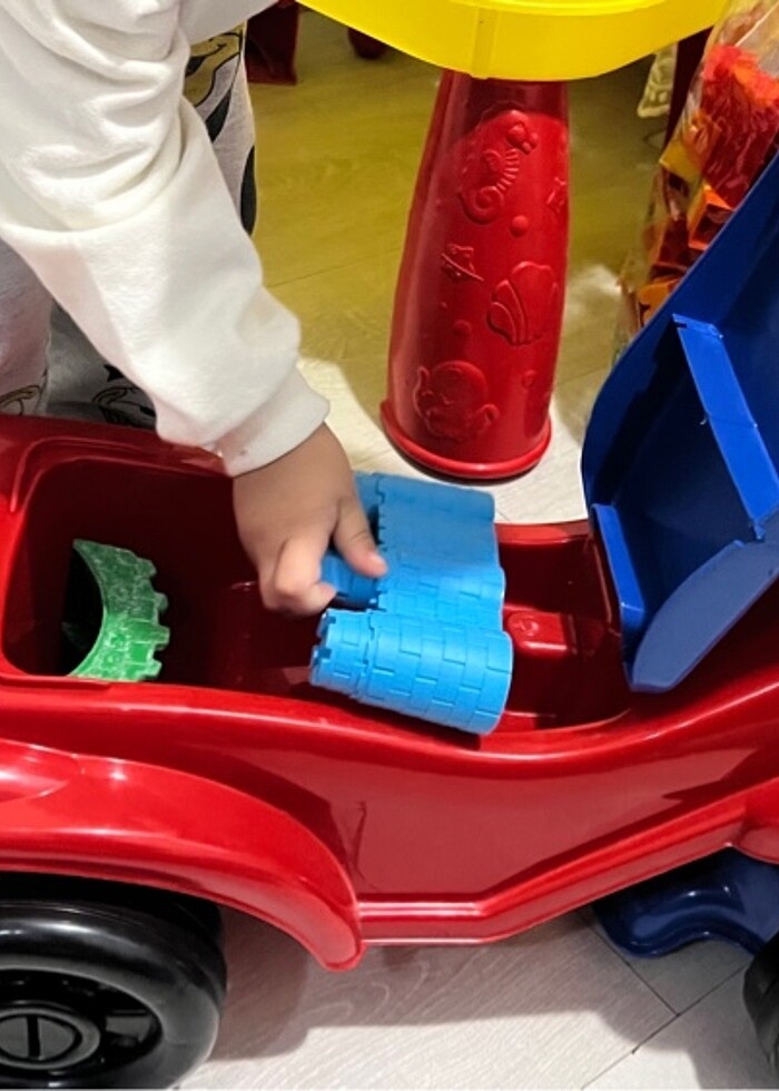 Oyuncak araba - Görsel 2