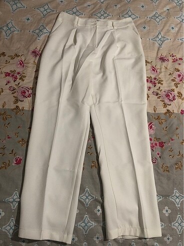 Beyaz Kumaş pantolon