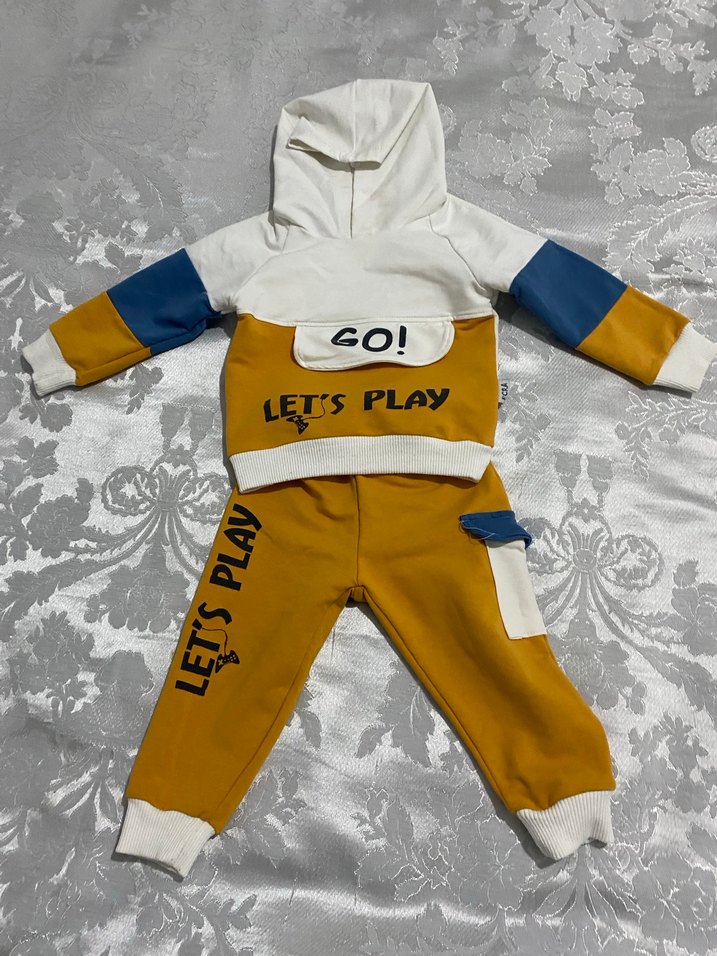 Sarı Kapüşonlu Bebek Takımı Velcro Detaylı - Görsel 3