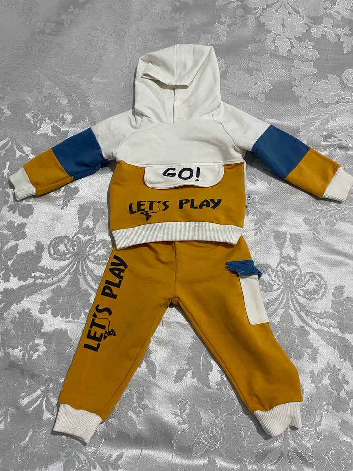Sarı Kapüşonlu Bebek Takımı Velcro Detaylı - Görsel 4