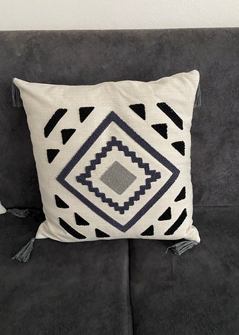 Bohem Nakışlı Gri Beyaz Dekoratif Yastık - Görsel 6