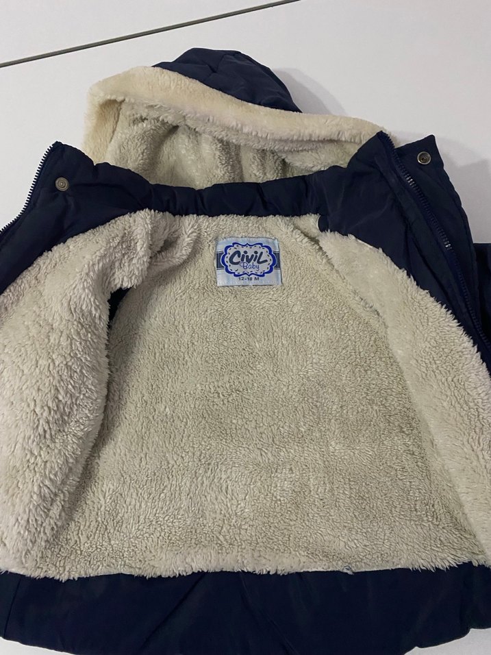 Erkek Çocuk Lacivert Kürklü Kapüşonlu Mont - Görsel 3